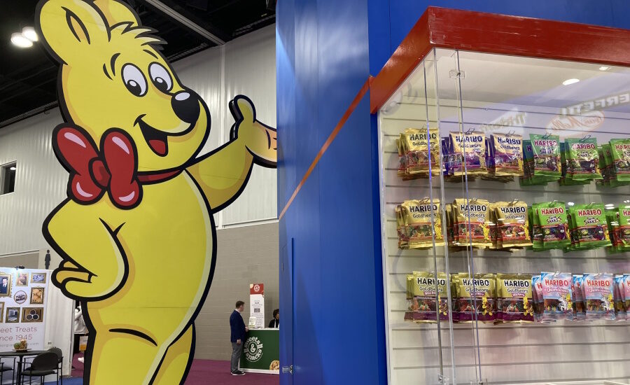 VIDEO Trends at the Sweets & Snacks Expo Snack Food & Wholesale Bakery