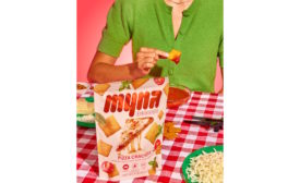 Myna Snacks debuts pizza-flavored cracker