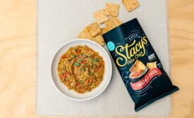 Stacy’s Pita Chips unveils Tomato & Basil flavor