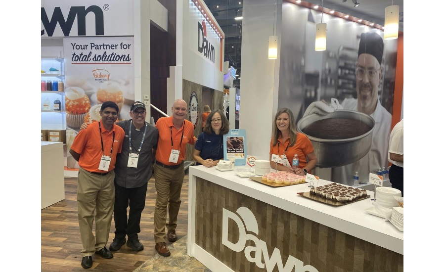 https://www.snackandbakery.com/ext/resources/Features/Dawn-Booth-3.jpg