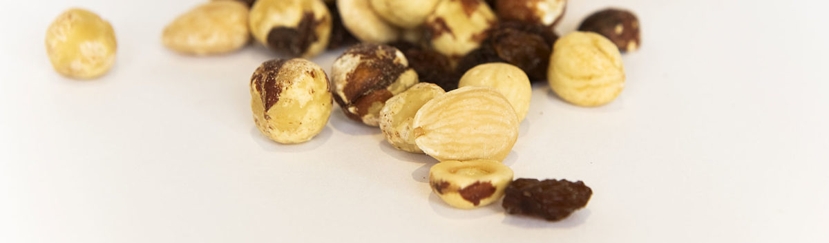 Girl Scouts Honey Roasted Mixed Nuts With Peanuts: Calories, Nutrition  Analysis & More